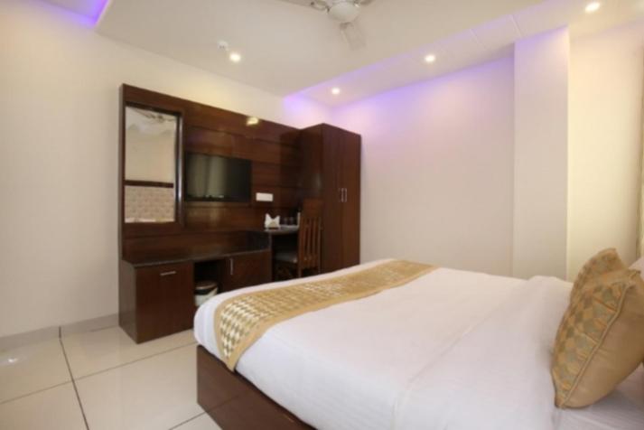 Hotel Silver Palm Zirakpur Luaran gambar